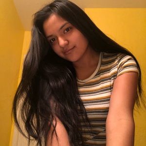 Meet your Posher, Mia